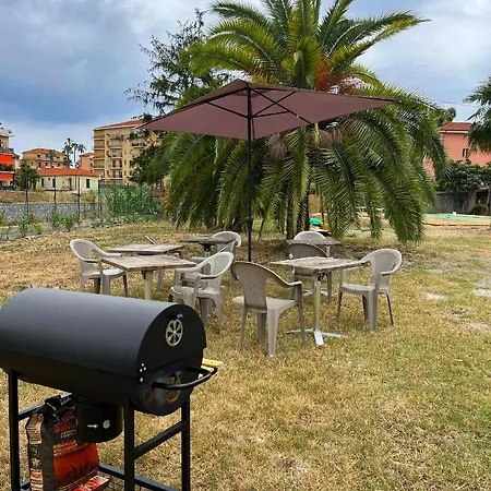 Il Gattino Di Porto - 2 - Bilocale Terrazzo Piscina Imperia