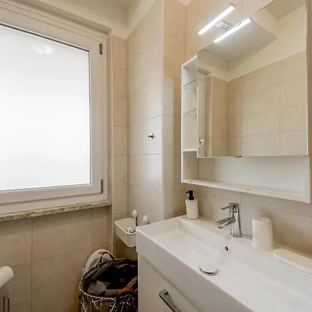 Il Gattino Di Porto - 2 - Bilocale Terrazzo Piscina * Imperia