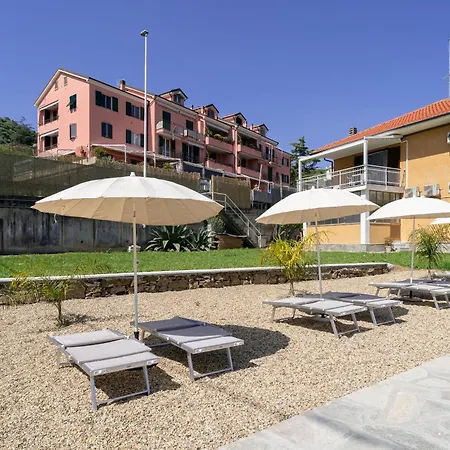 Il Gattino Di Porto 2 - Terrazzo Piscina アパート *